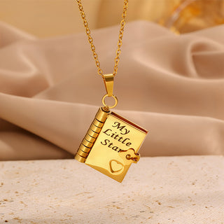 Engravable Heart Necklace – Personalized Titanium Steel Family Gift (Mom, Love, Daughter)